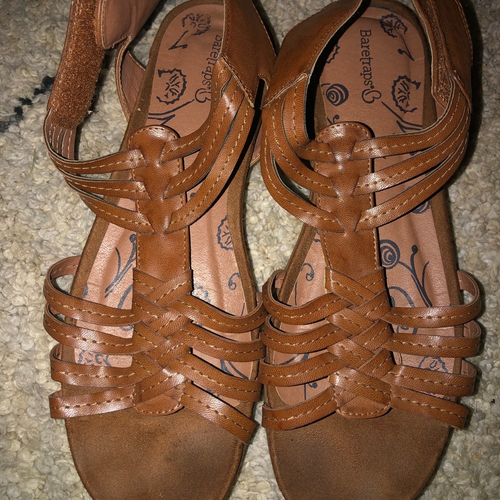 Simple boho/vintage style sandal